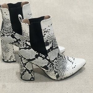 Snakeskin Patterned Ankle Boots